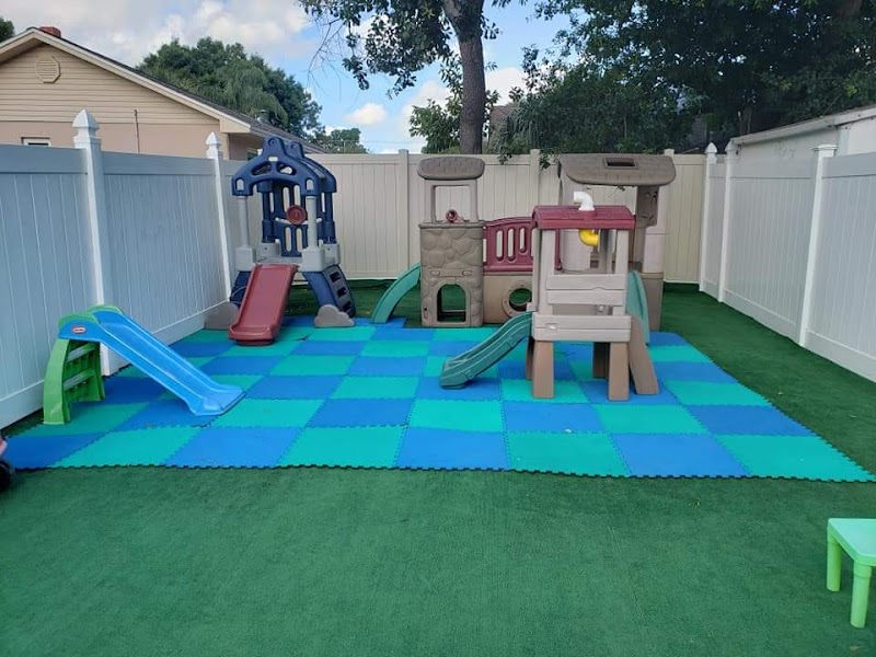Yeni's Childcare Home photo 2