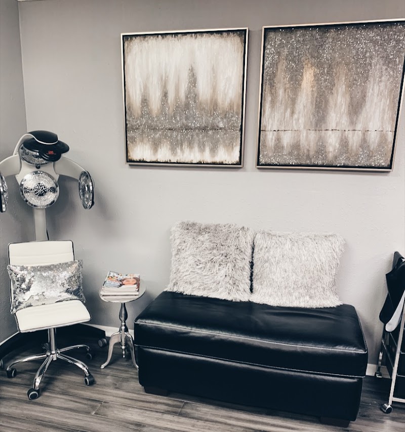 Nicole Marie Salon photo 3