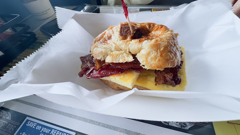 Brooklyn Bridge Deli photo 3