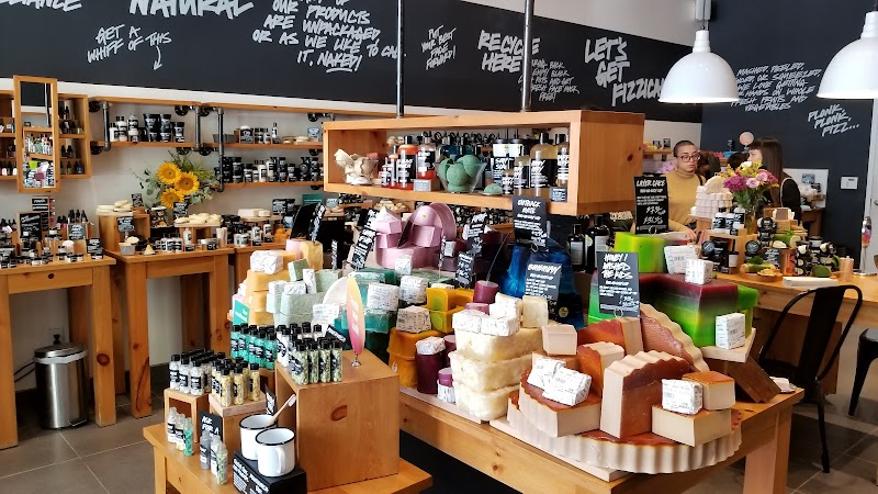 Lush Cosmetics Bay Street photo 5