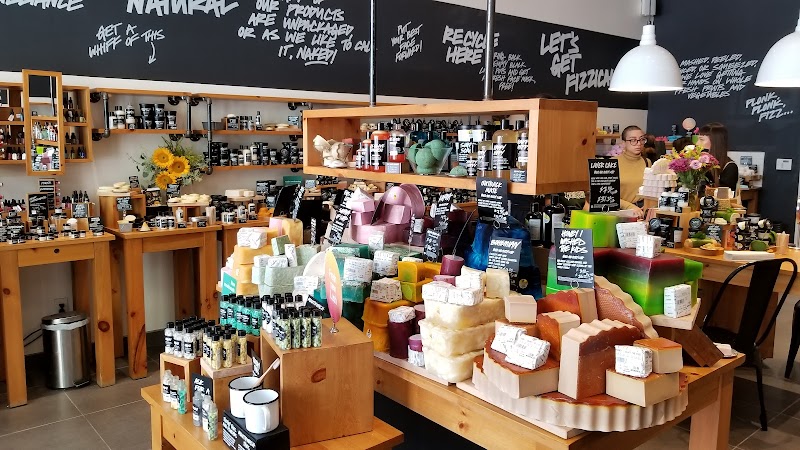 Lush Cosmetics Bay Street photo 2