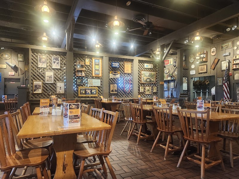 Cracker Barrel Old Country Store photo 3