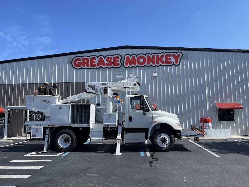 Grease Monkey photo 3