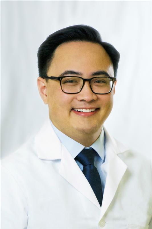 Photo of Dr. Christopher Le, DO