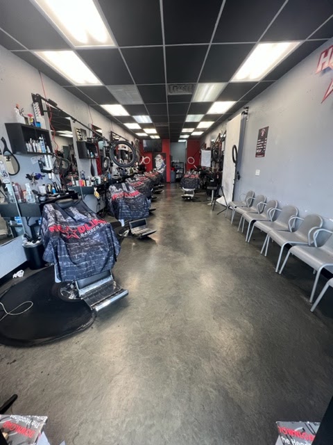 Headlines Barber Shop Land O Lakes photo 4