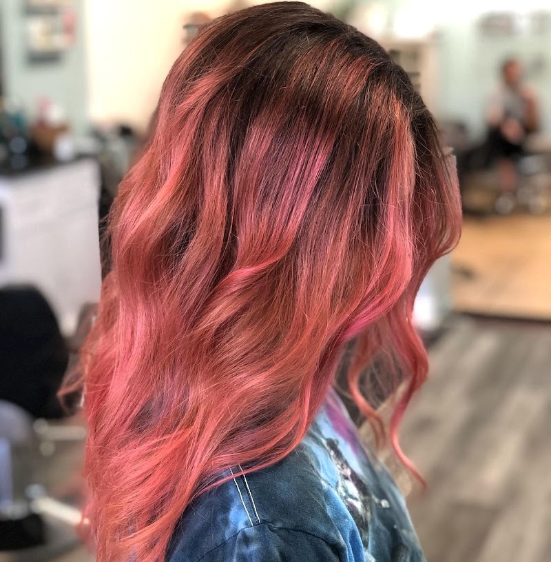 Vali Salon and Spa photo 2