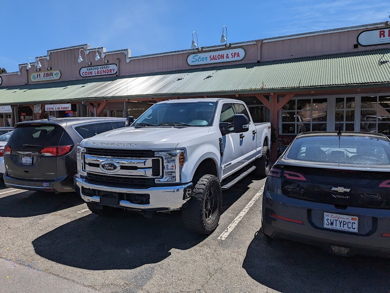 Rancho Cotati Coin Laundry photo 4