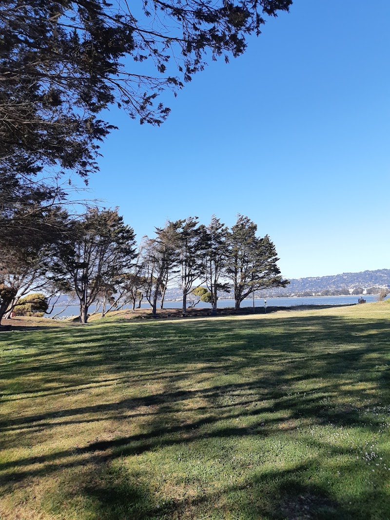 Photo of Emeryville Marina Park