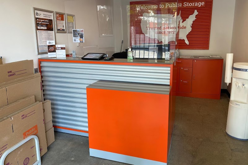 Public Storage photo 3