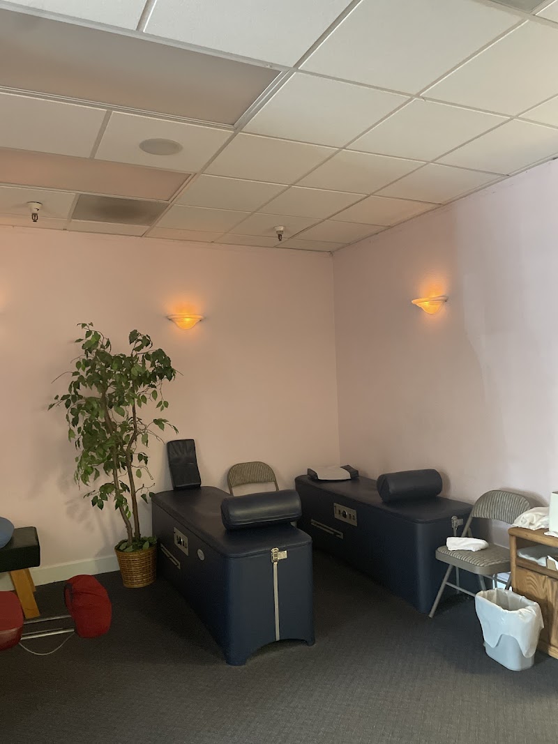 Palomares Chiropractic photo 5