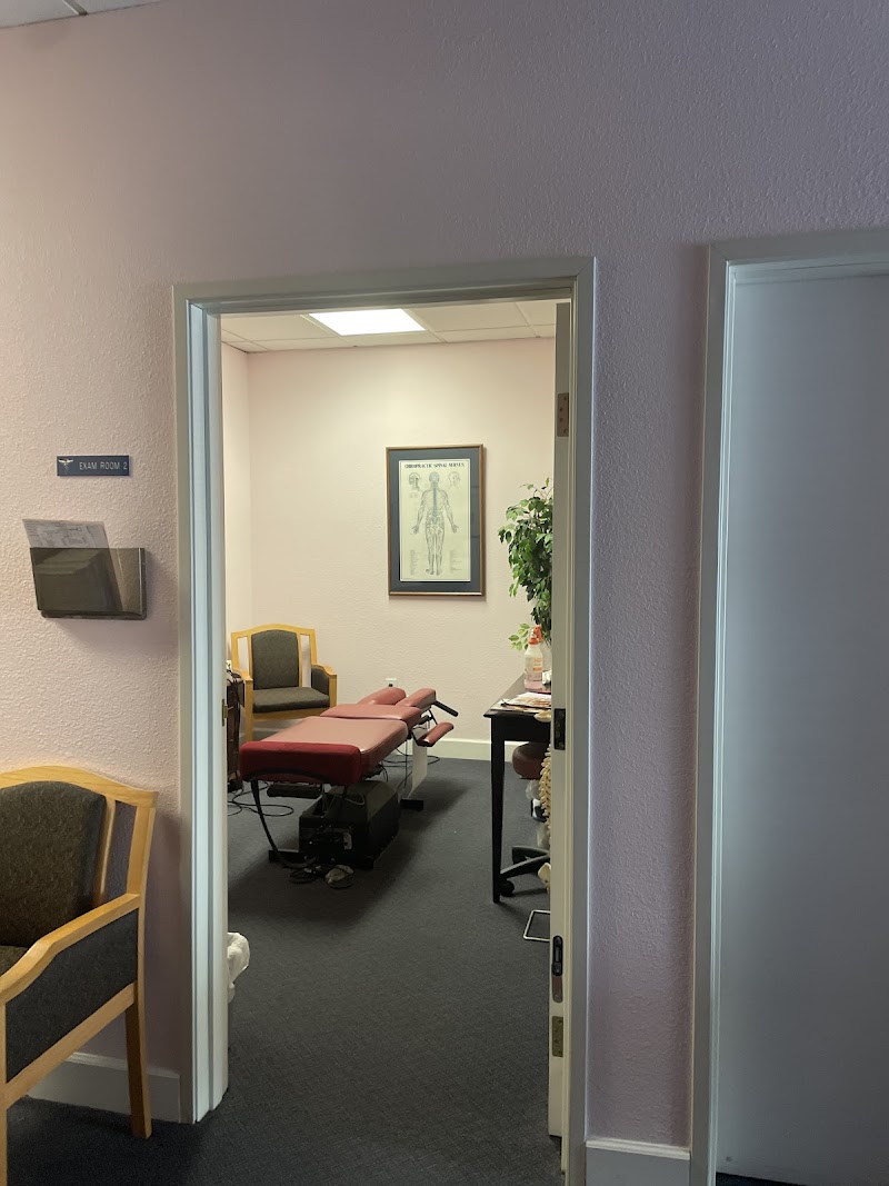 Palomares Chiropractic photo 3