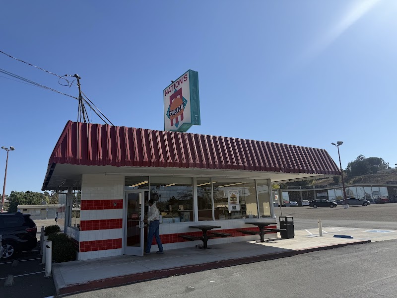 Nation's Giant Hamburgers & Great Pies photo 4