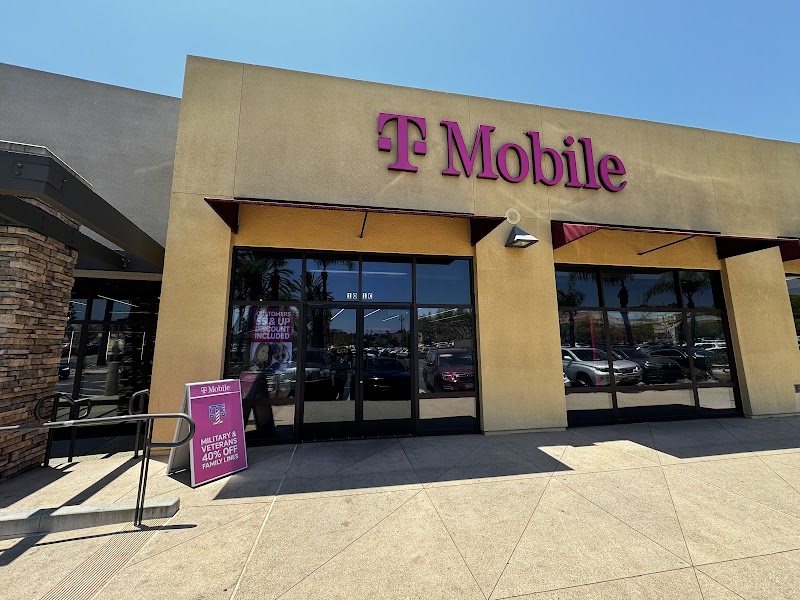 T-Mobile Experience Store photo 4
