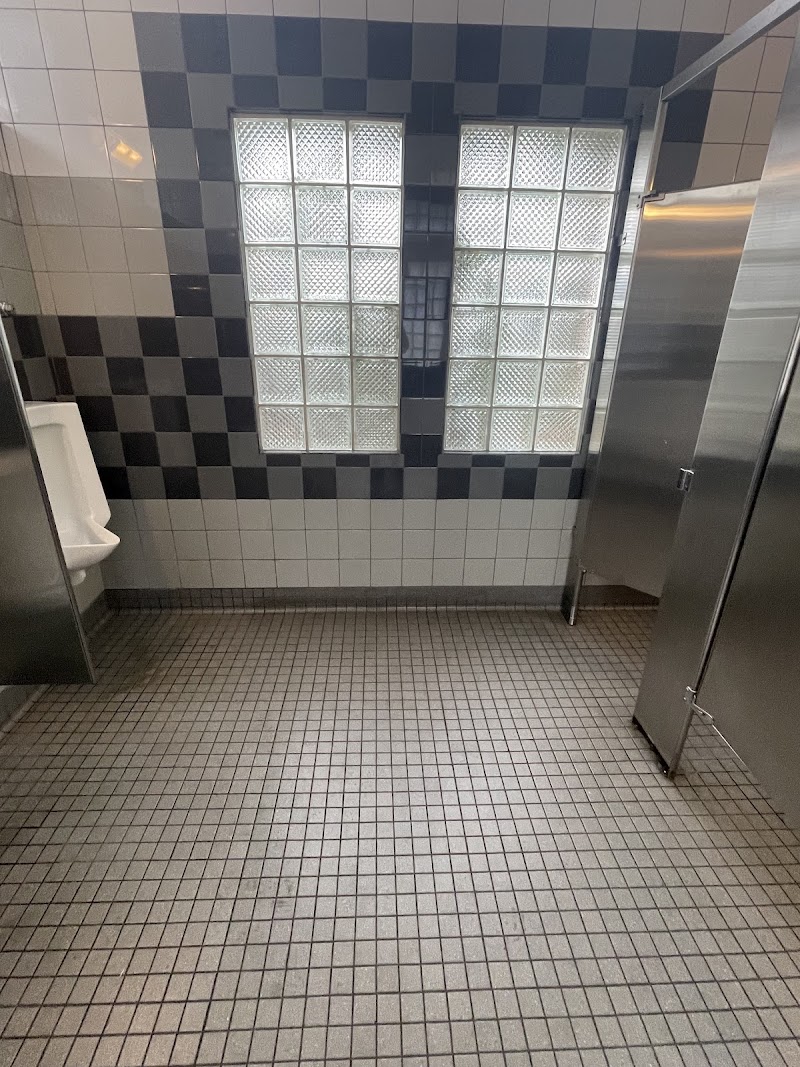 Public Restroom photo 3
