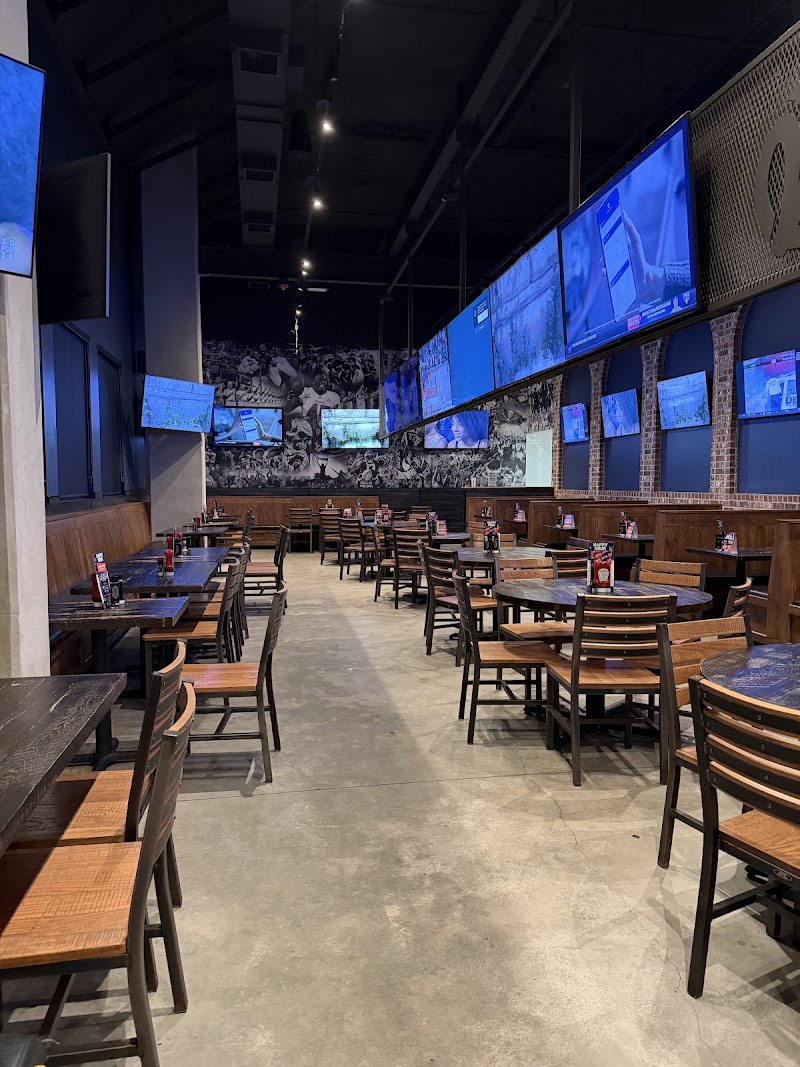 Walk-On's Sports Bistreaux - Tampa (Midtown) photo 3