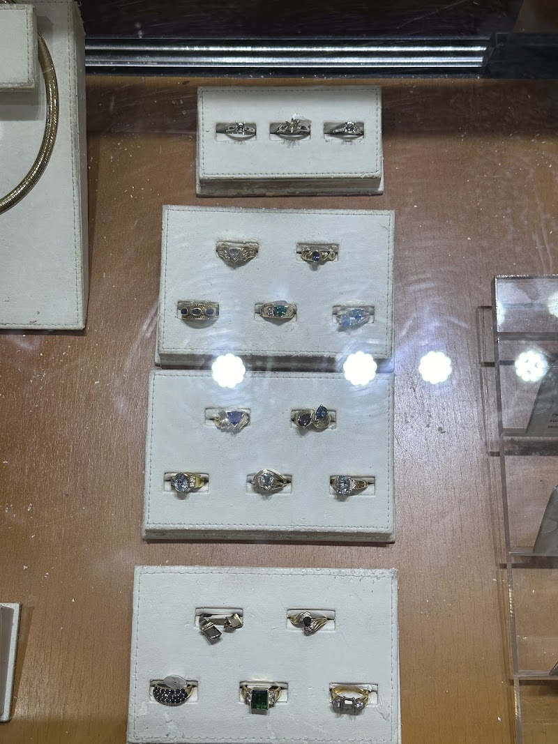 DESIGN JEWELERS photo 2