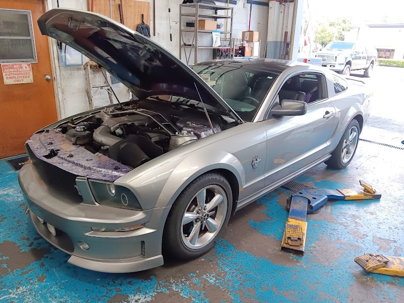 Buford's Garage Inc. photo 5