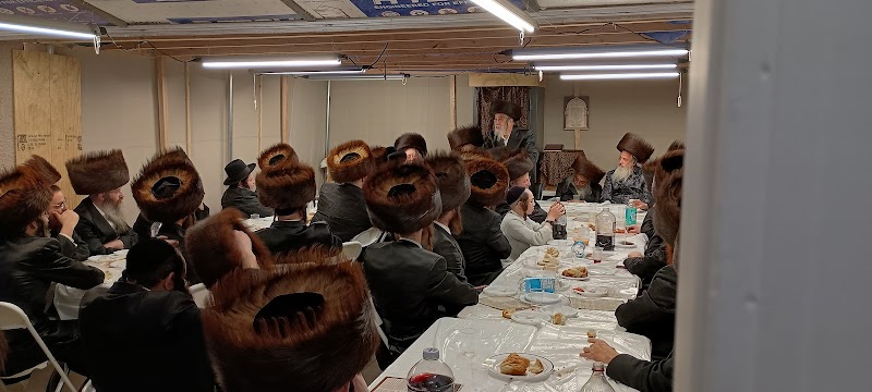 נוה חיים - בית המדרש Neve Chaim - Shul photo 3