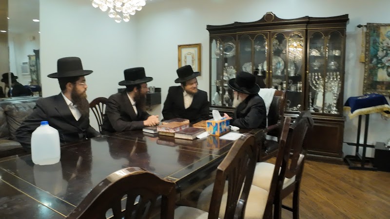 נוה חיים - בית המדרש Neve Chaim - Shul photo 5