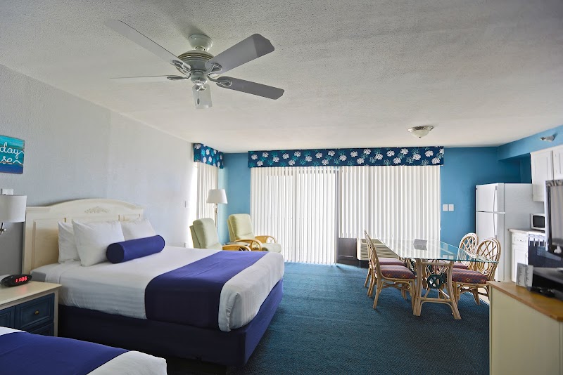 Shoreline Island Resort photo 4