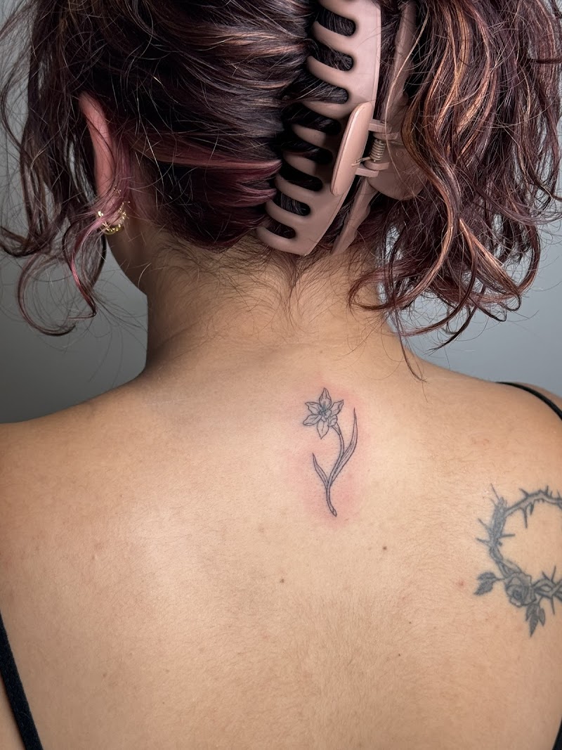 Déjà Vu Tattoo photo 3