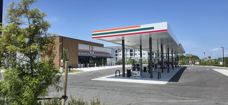 Photo of 7-Eleven
