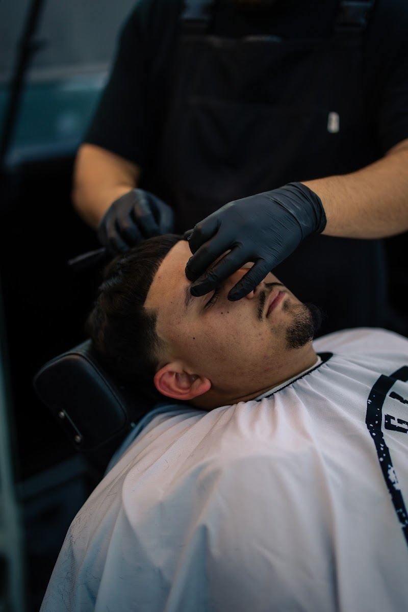 Guapos Barber co photo 5