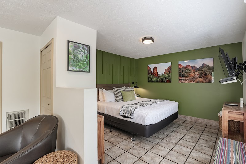Red Rock Inn photo 2