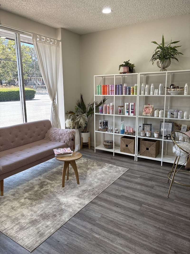 The Color Bar Salon photo 3