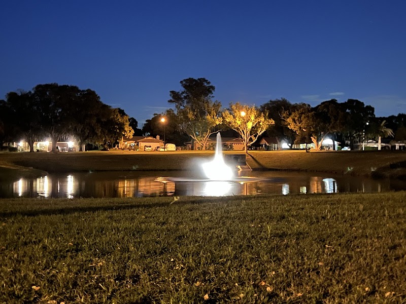 Oak lake Park Reserve photo 2