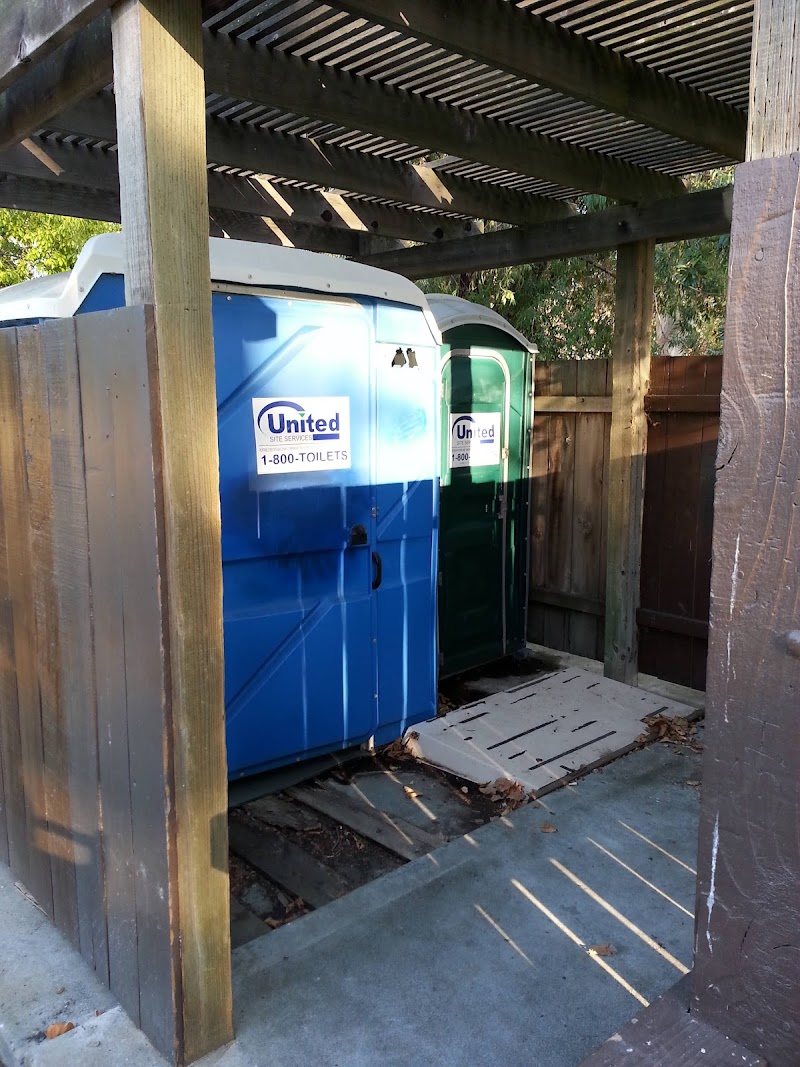 Public Restroom (Portaloos) photo 2