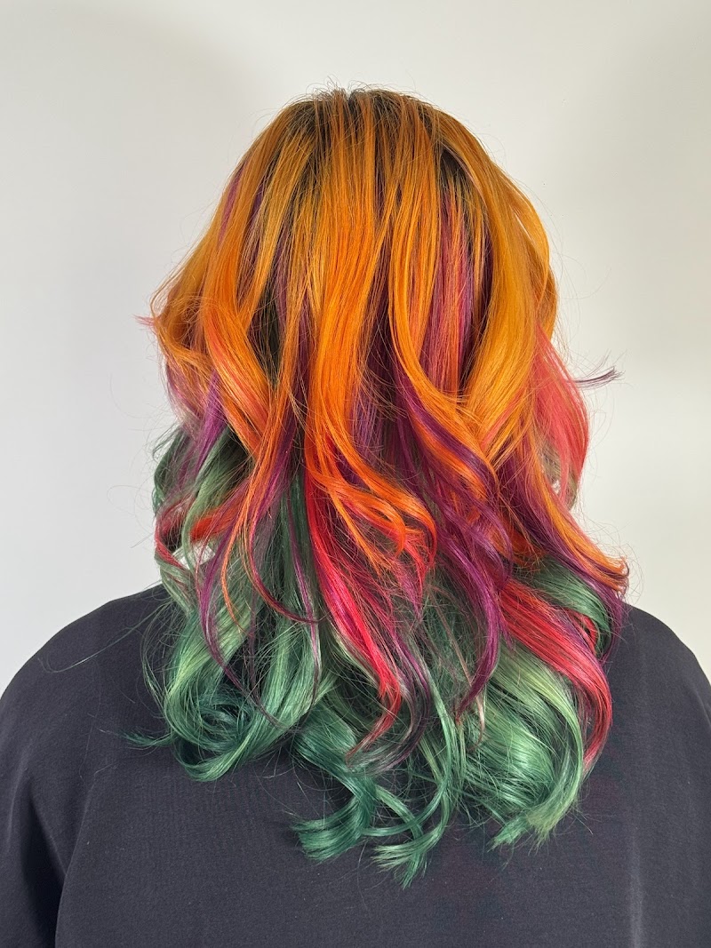Rebels & Glam Salon photo 2