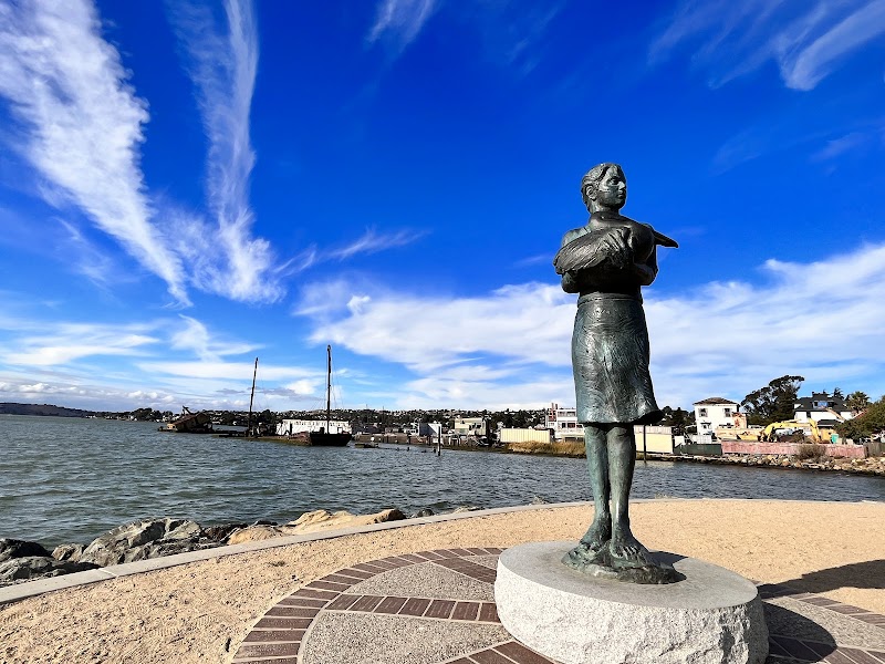 Photo of Neptune's Daughter Sculpture