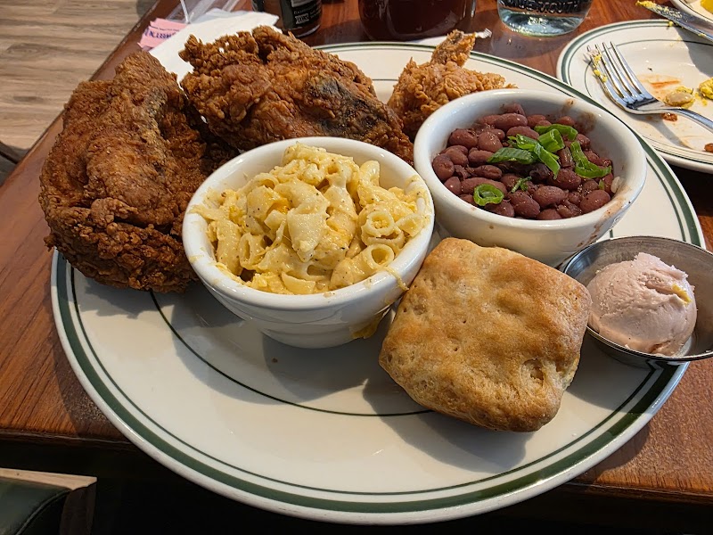 Fixins Soul Kitchen photo 4