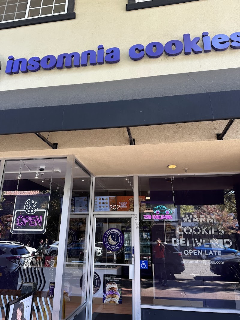 Insomnia Cookies photo 5
