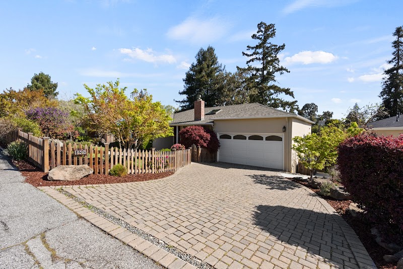 Ektra Real Estate photo 5
