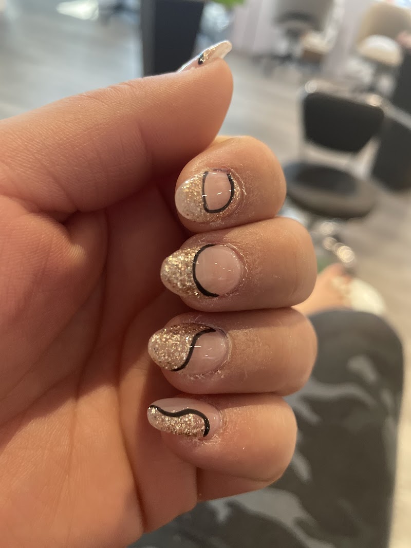 Nail Bar photo 2