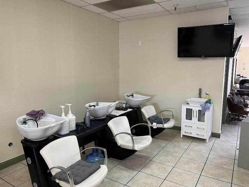 Balentine Beauty Salon photo 4