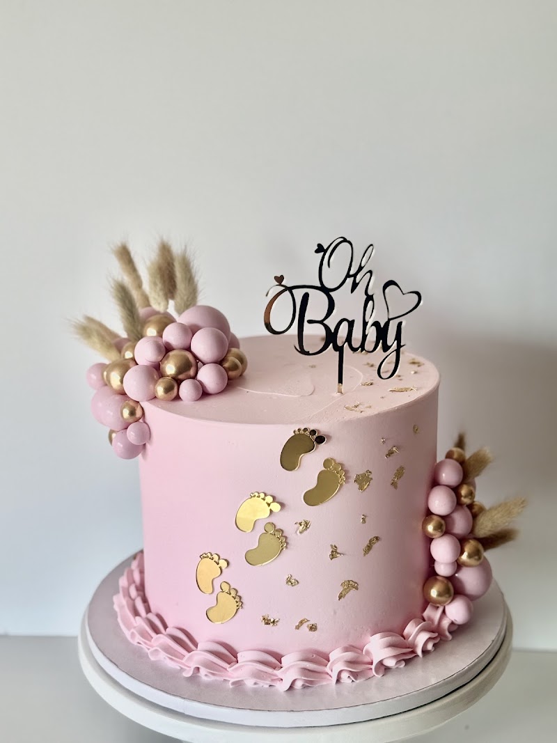Sherlis Cake House photo 2