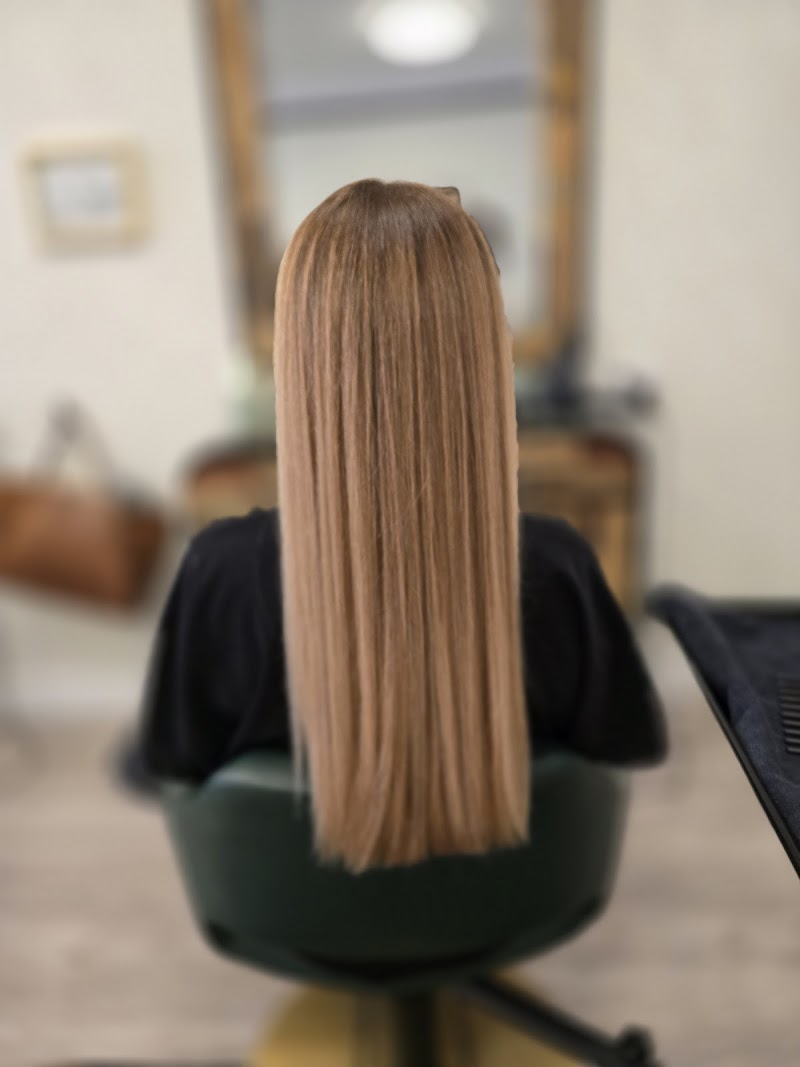 Lauran Loves Hair @ High Society Salon photo 2