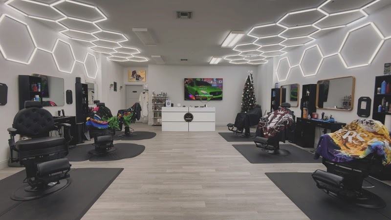 SNEAKERHEADS BARBER SHOP photo 2