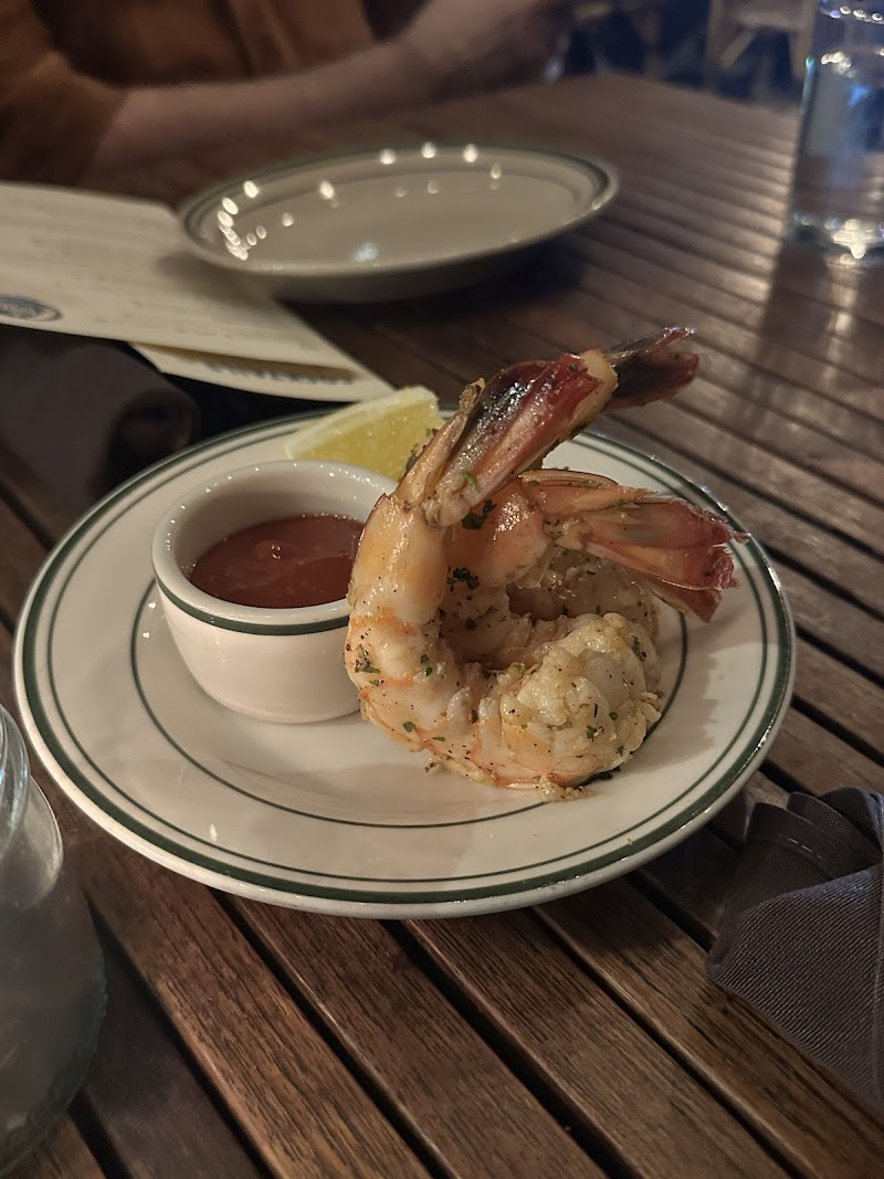 L & E Oyster Bar photo 5