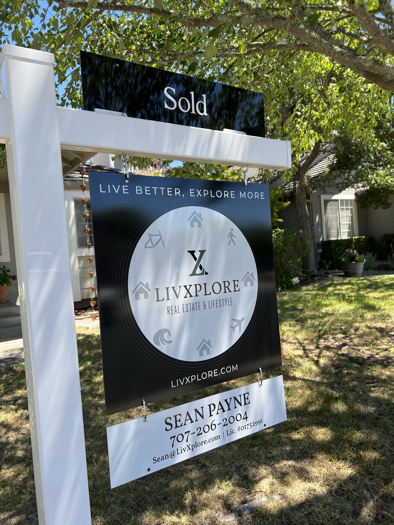 LivXplore -Real Estate & Lifestyle Design photo 3