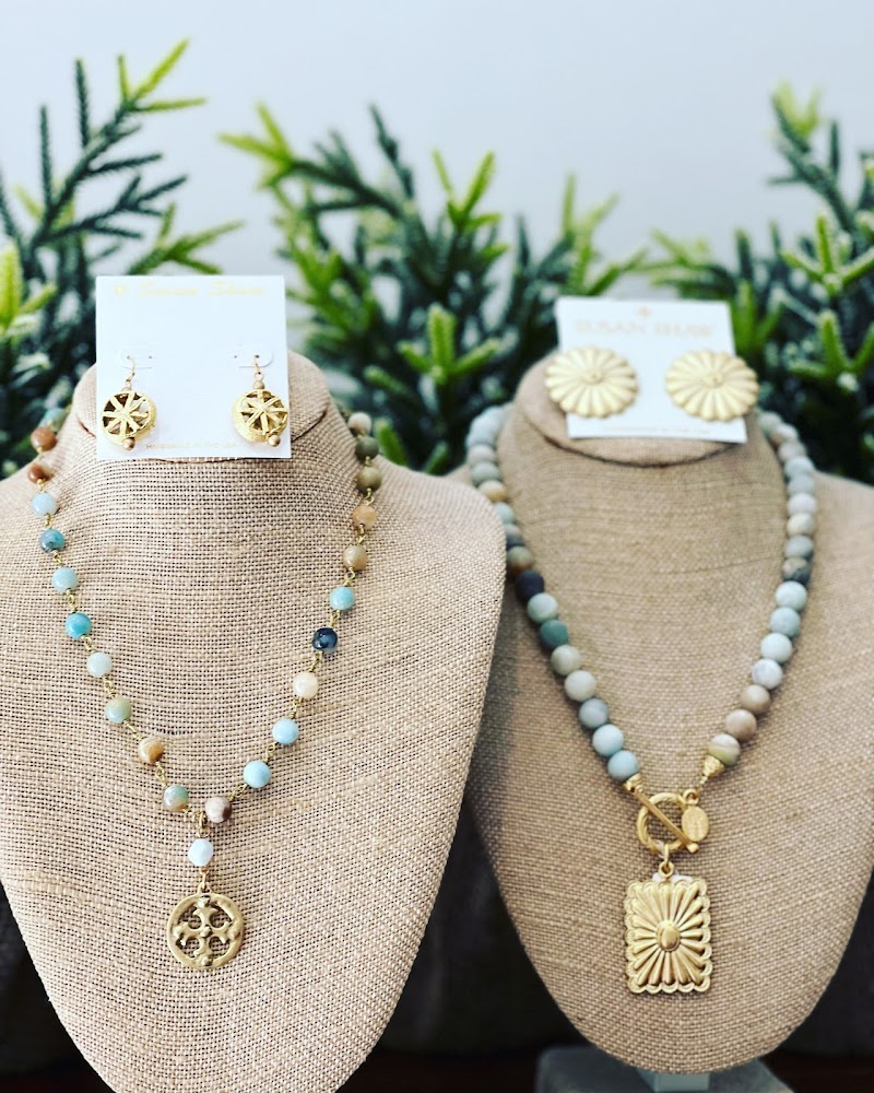 Seersucker Sassy Boutique photo 3