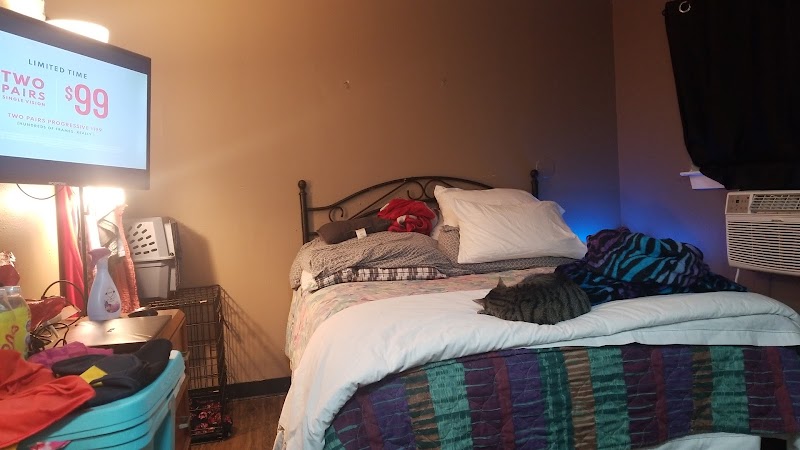 Live In Lodge Lithia Springs photo 2