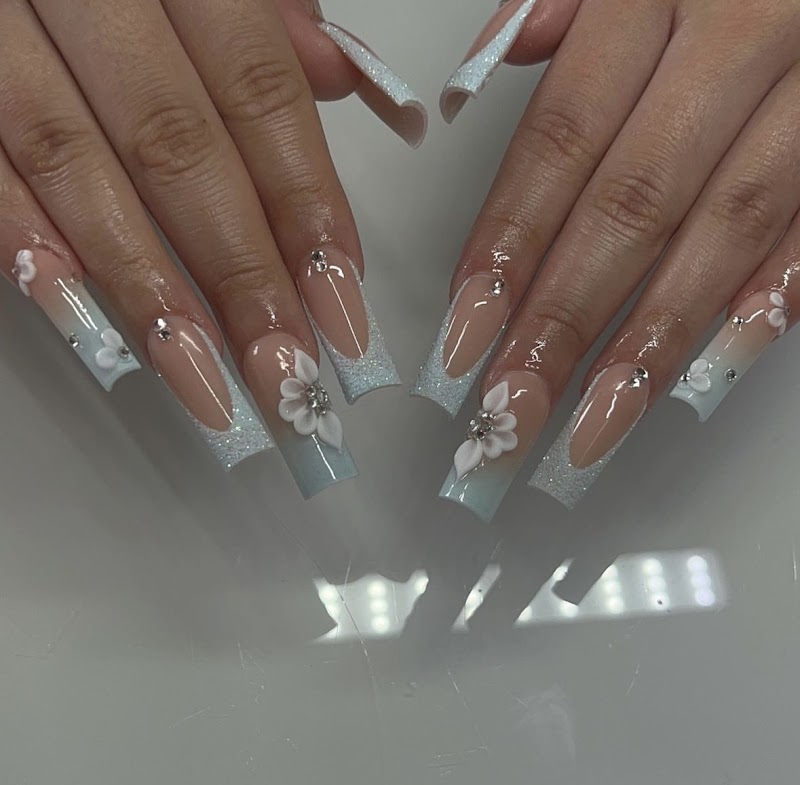 Color Nails & Spa Vacaville photo 2