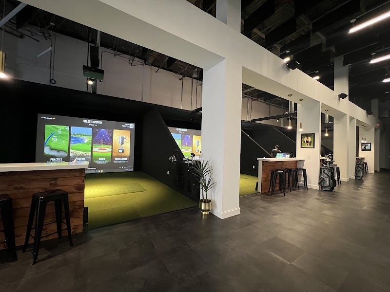 The Greens Indoor Golf & Bar photo 2