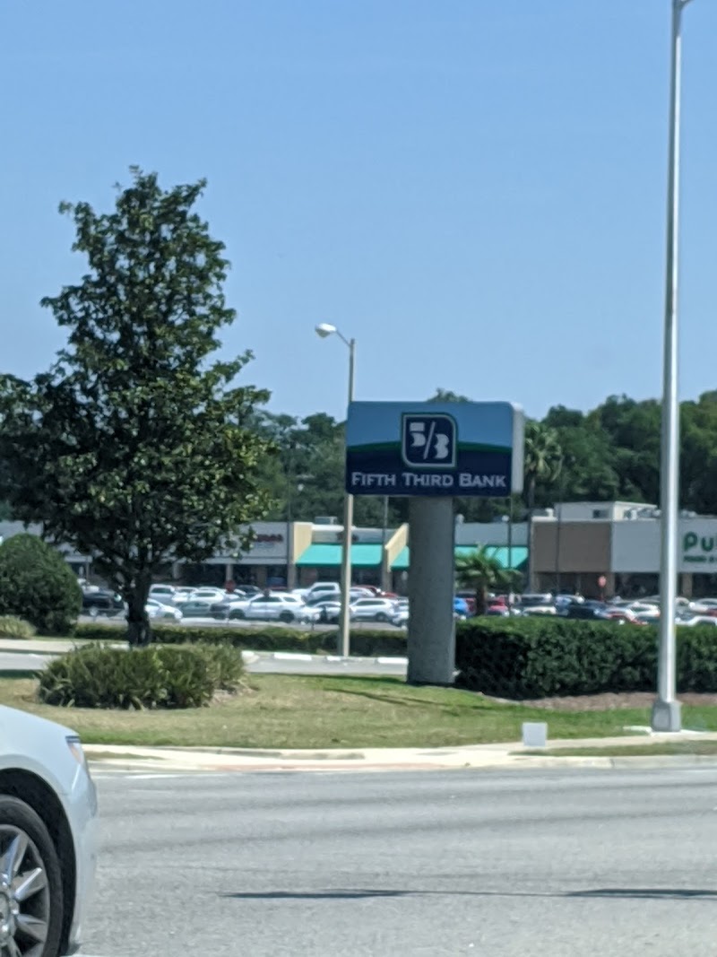 Fifth Third Bank & ATM photo 4