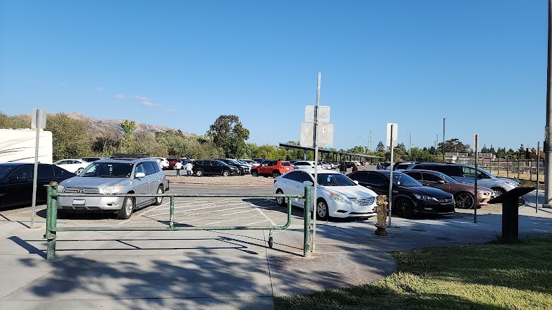 Stivers Lagoon gazebo parking lot photo 3