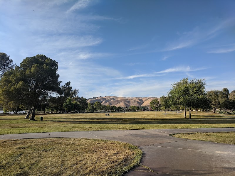 Stivers Lagoon gazebo parking lot photo 2
